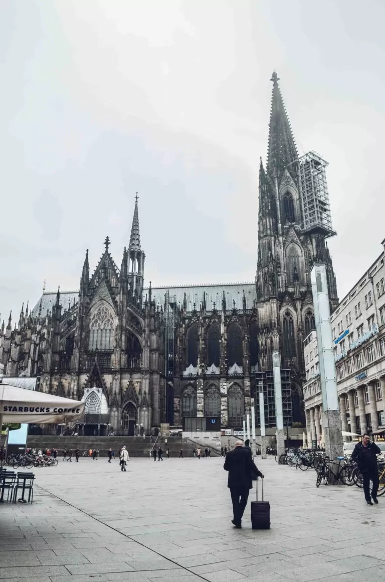 Brussels to Berlin by train: Cologne Cathedral