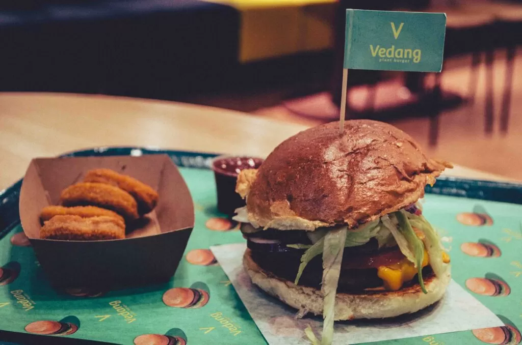 Vedang Plant Burger vegan restaurant in Berlin