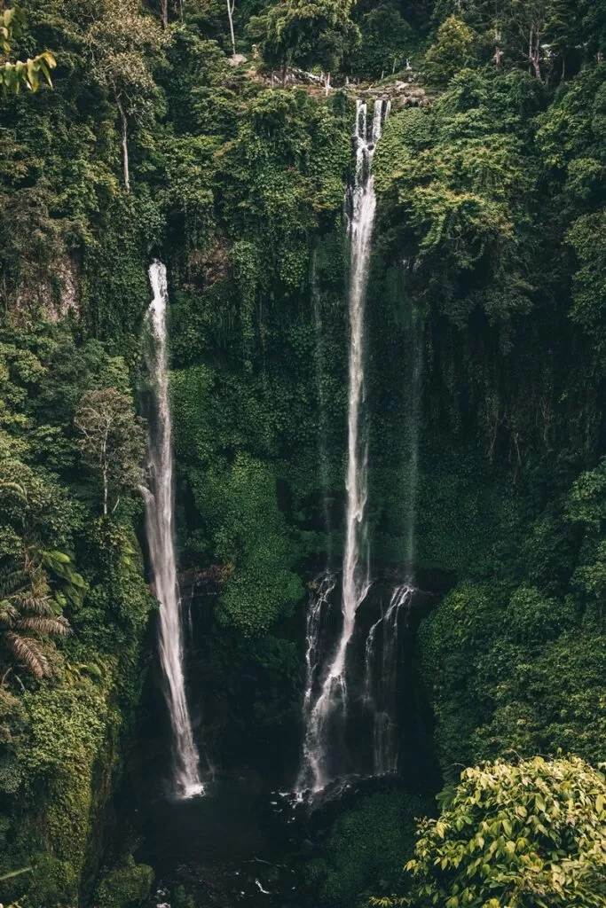 sekumpul Waterfall, Bali
