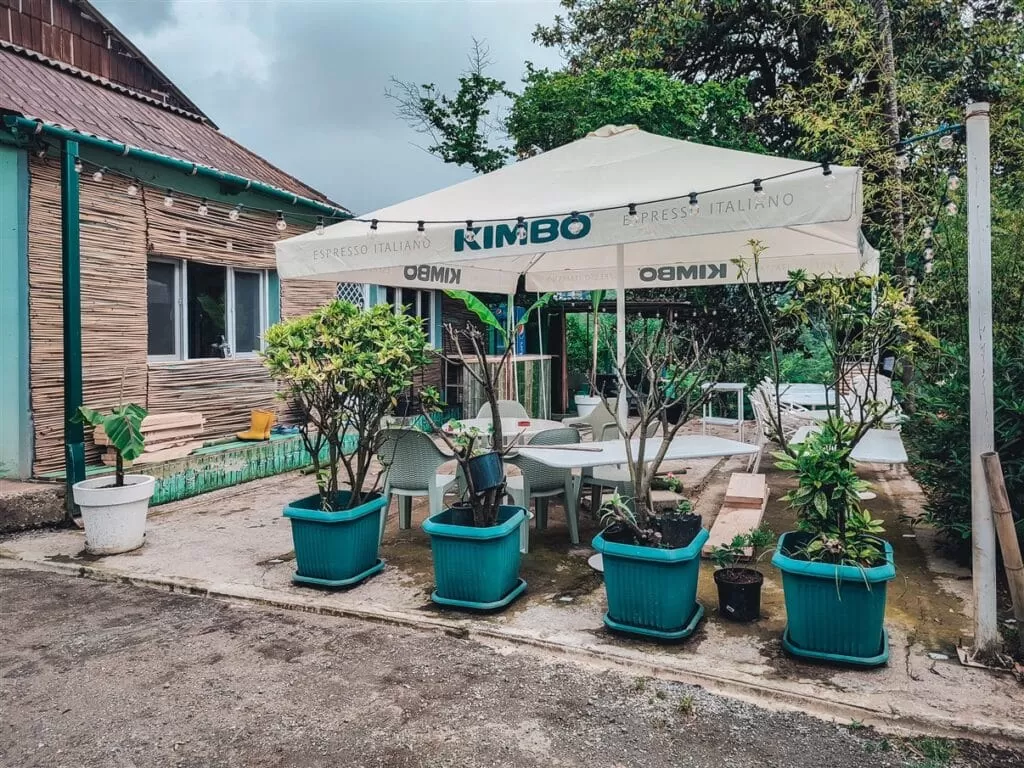 Cafe Bamboo, Tsikhisdziri