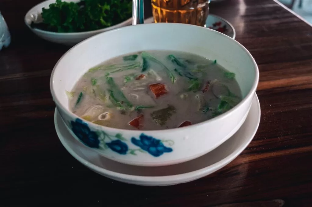 Laotian vegetable suzy (coconut soup)