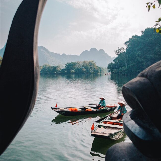 Boat tour at Trang An Scenic Landscape Complex, Vietnam