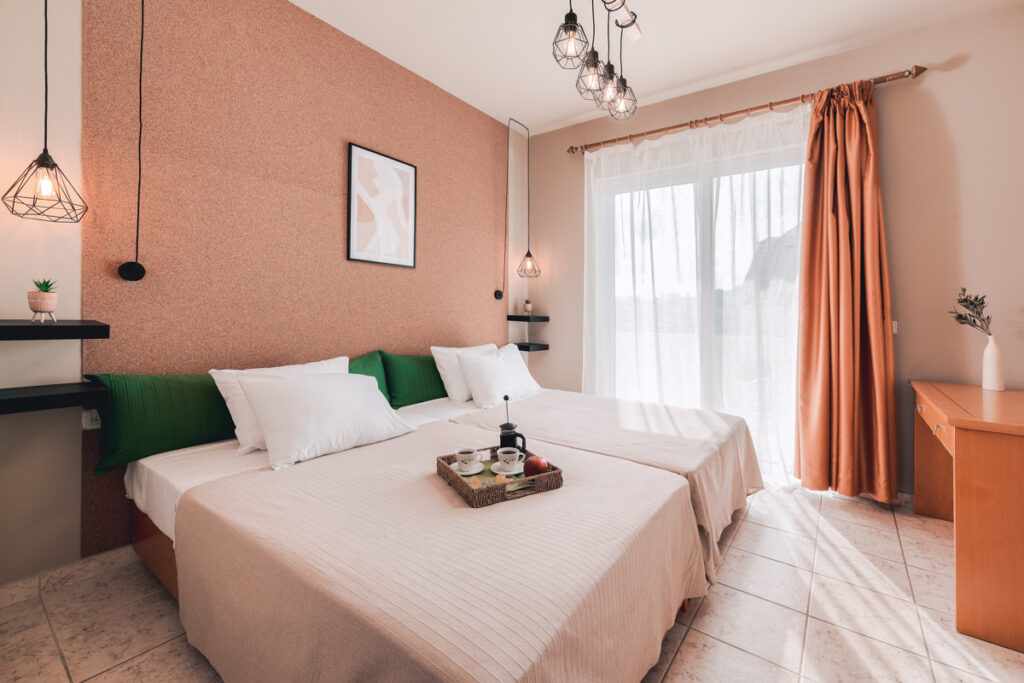 Goji vegan hotel, Rhodes, Greece: Double bedroom